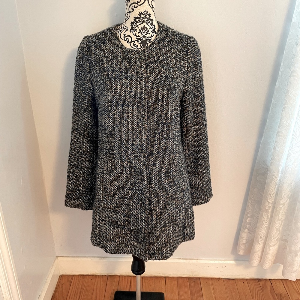 Talbots Soft Italian Boucle Tweed Coat Size 8 Black Blue & White
